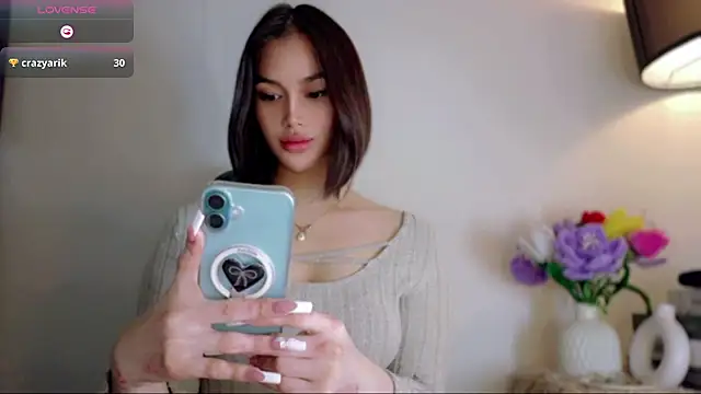 Anna_HollyDoll live sex cam