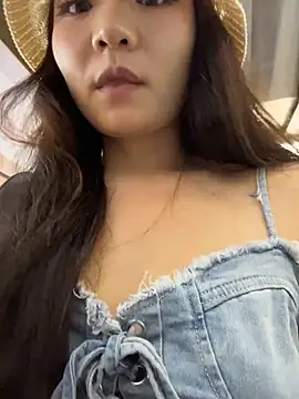 xiaoxiaocheng678 webcam