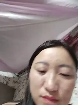 zhen-zo live cam on StripChat