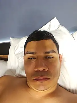 Alejandroxxxof webcam