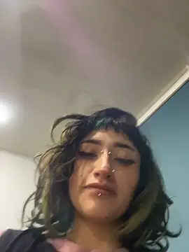 baby_akuma_ webcam