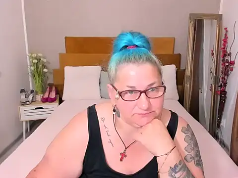 Sugarmommy_69X live cam on StripChat