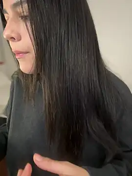 CuteKira7 webcam