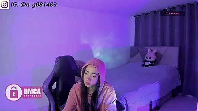 Alana_Pherson webcam