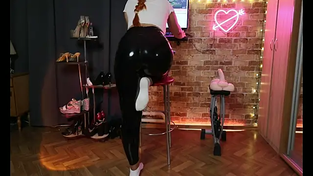 JosephinaBlack webcam