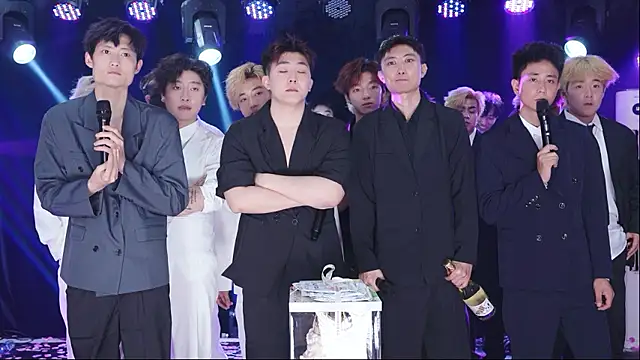 AOA-boy