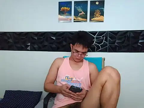yourmikexxx webcam