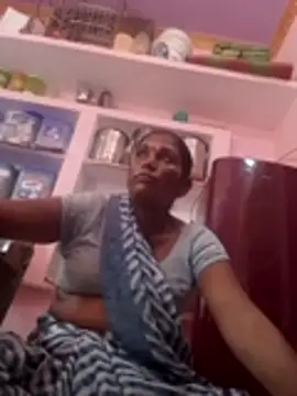 Rakhihot35 webcam