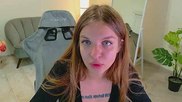 Oh_lora webcam