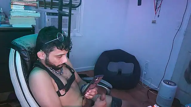 Cloud9kicking webcam