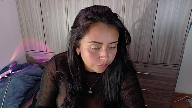 valkiria_rose1 - Valkiria_rose1's free webcam - UK Sex Cams
