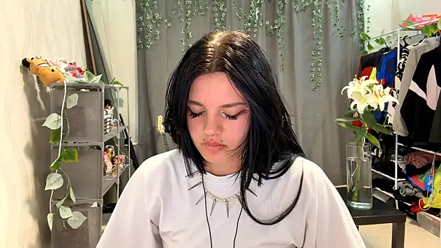ScarlettHaven webcam
