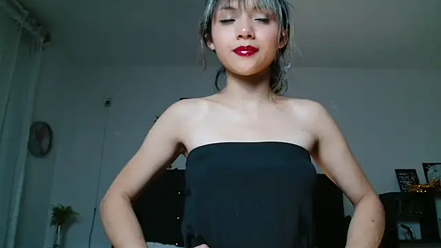 SKARLETEEN webcam