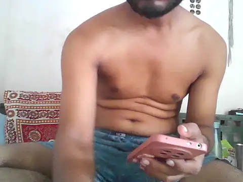 Roxy_Hard webcam