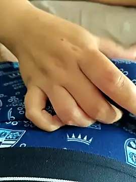 MadaamJizz_DickLewd webcam