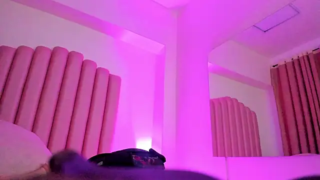 lana_fox01 - Lana_fox01's free webcam - UK Sex Cams
