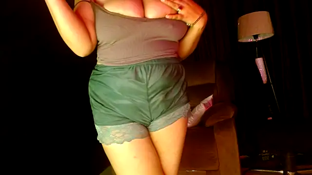 Manshi_Love webcam