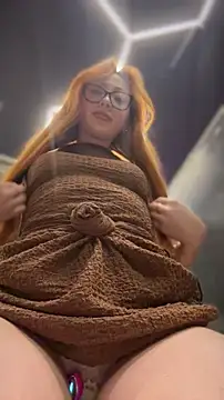 Sofii_gold webcam