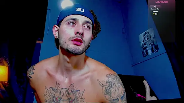 alejo__323__ webcam