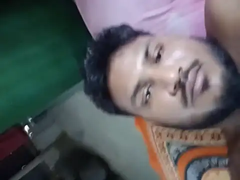 Hotsexyboy_555555 webcam