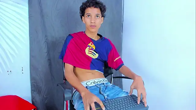 LatinPrince_ webcam