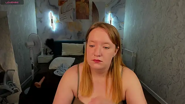 Sophia_Millery webcam