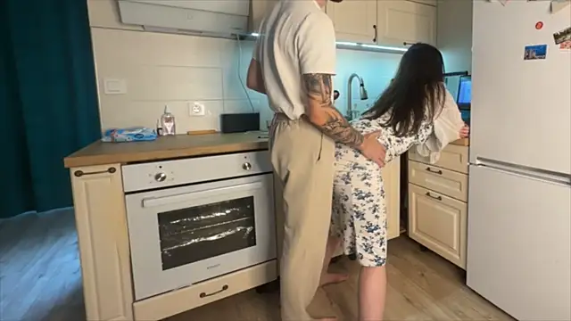 neighborzone (G young) - blow job close to cam