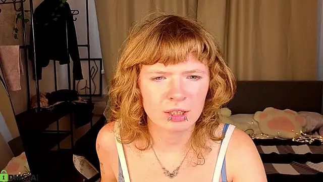 VioletDesiree webcam