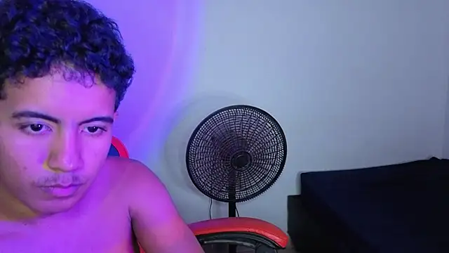 Realfairybaddie webcam