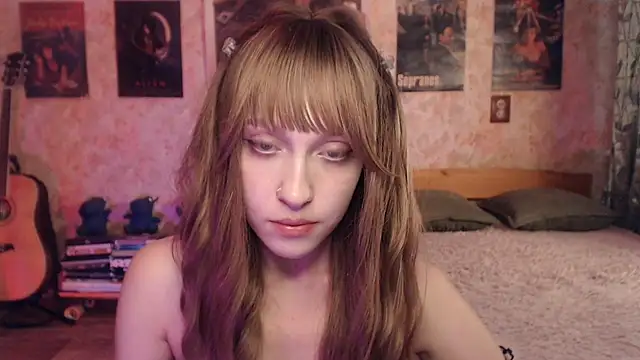 Friendly_Ellie webcam