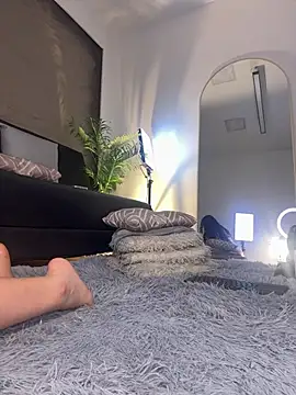 Isa__Blanc ✝ online sex stream
