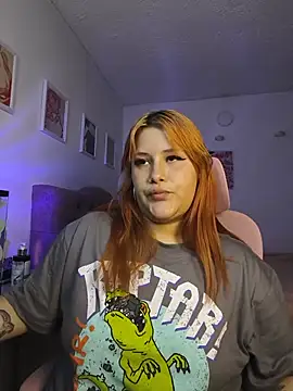 Kit_Cat live cam on StripChat