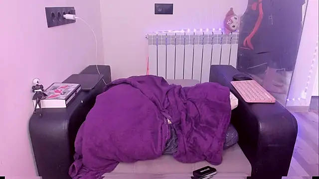 Модель: Lyricca