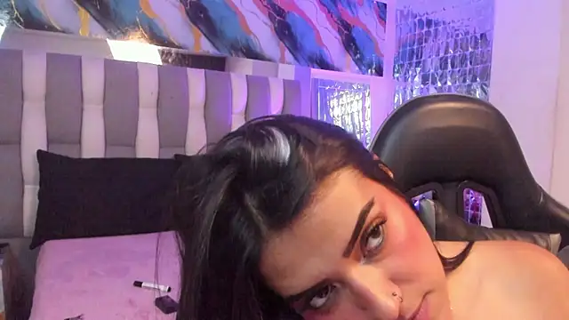 IsaDiiaz webcam