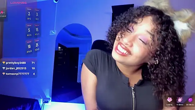 Rachell_Grey_