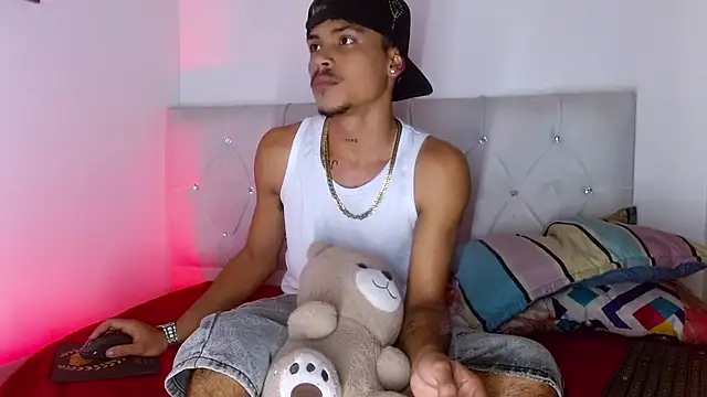 Angel_foxc13 webcam