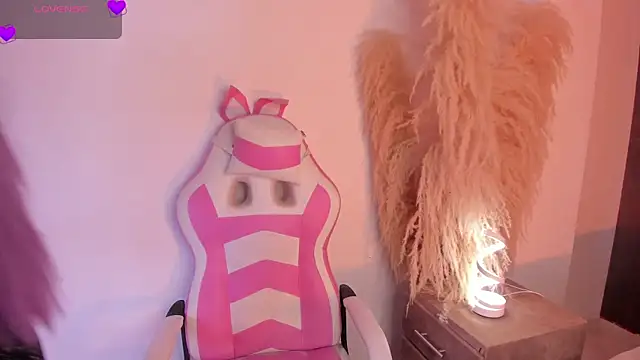 CristineRainn_ webcam