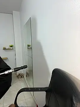cherry_skinnyy_ webcam
