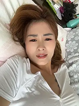 okgirl_23 webcam