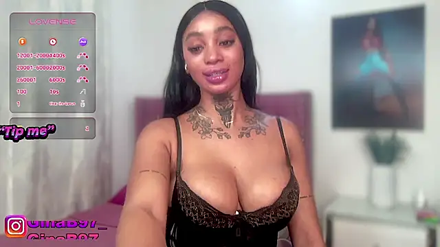GinnaBolton webcam