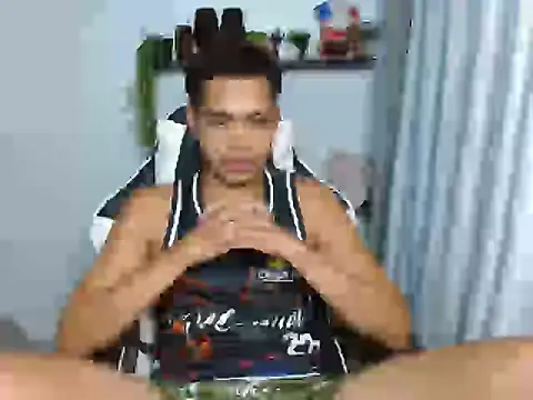 curlyasian_njxx webcam