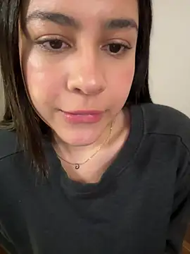 CuteKira7 webcam