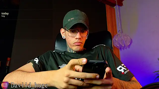 david_huge webcam