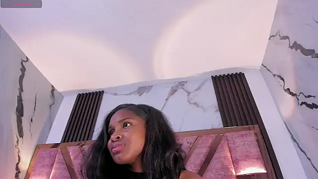 averline_sterling webcam