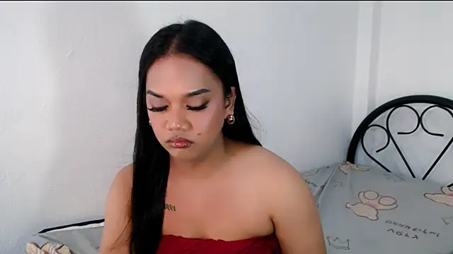 DivineCandy webcam