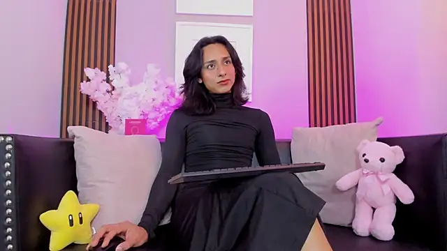Elisasue webcam