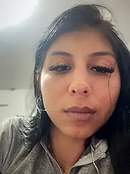 ariella_lov webcam