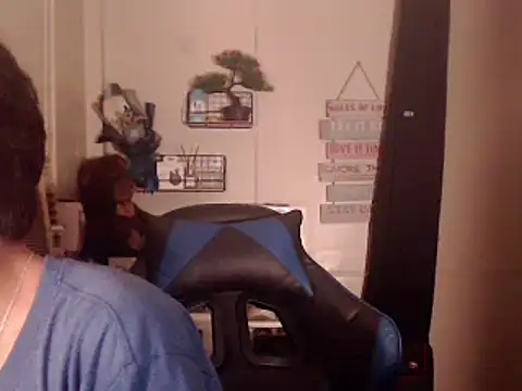 Yukino23 webcam
