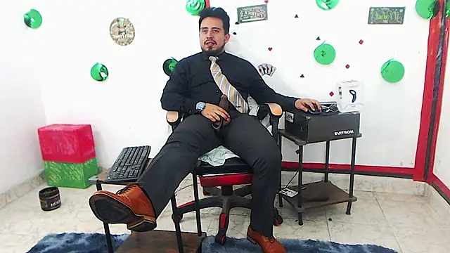 KalethBigDick live sex cam