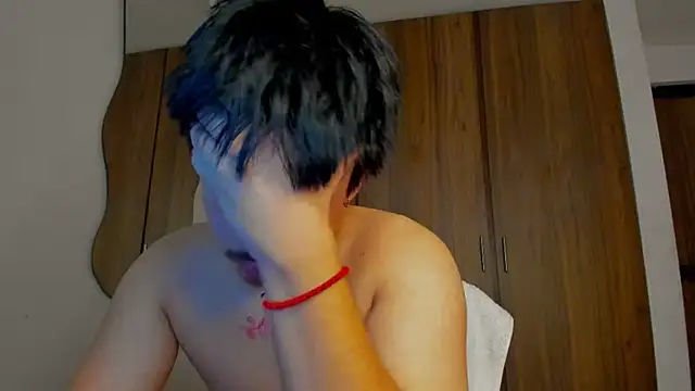 Maximo_Miller webcam